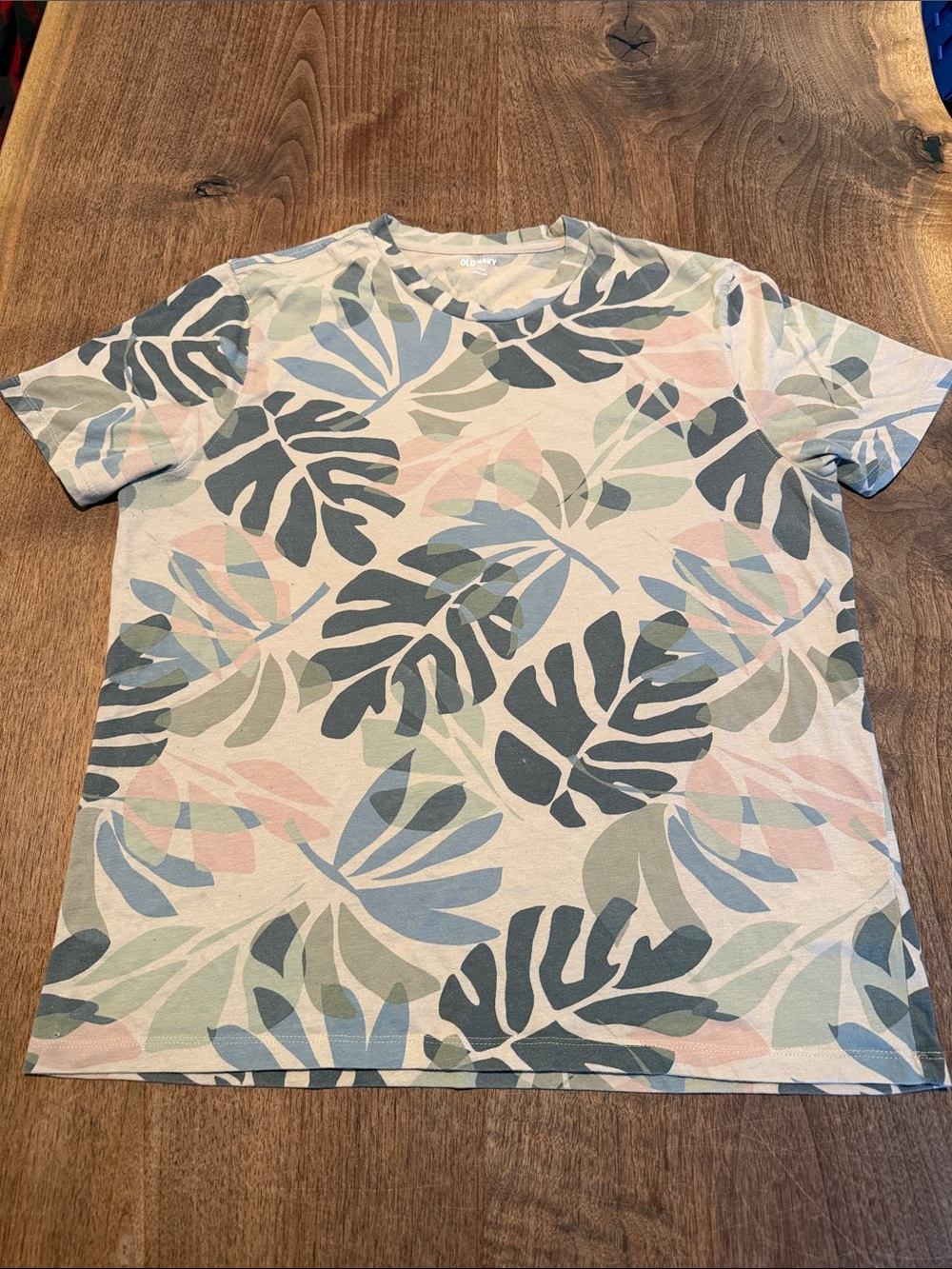 OLD NAVY SS Tee - L